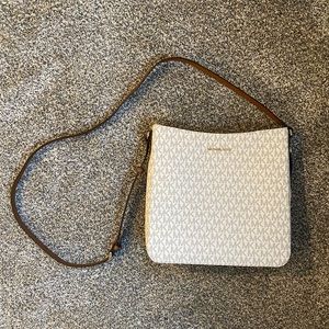 Jet Set Travel Large Logo Messenger Bag